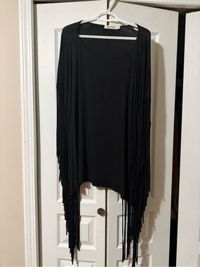 Three Bird Nest Black Fringe Top - L